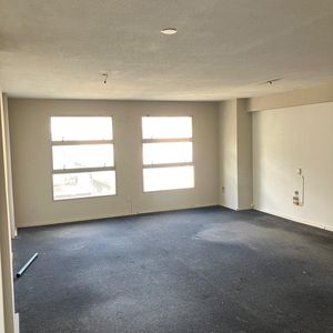 Escritorio De 48m² En Ciudad Vieja A La Venta
