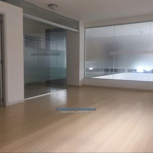 Oficina De 55m2 Con Garaje En Ciudad Vieja