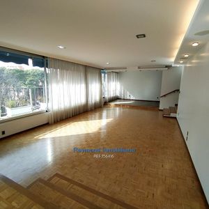 Venta Apartamento Pocitos 3 Dormitorios 4 Baños Estar Servico 2 Garajes