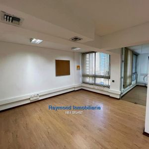 Venta Excelente Oficina De 100m2 En Ciudad Vieja