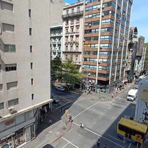 Venta Oficina De 21m2 En Torre Independencia