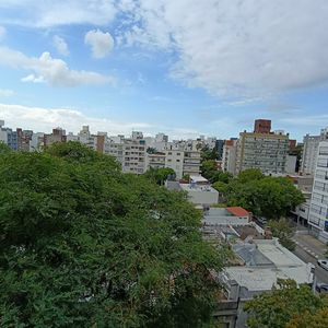 Apartamento Venta 3 Dormitorios Garaje Pocitos