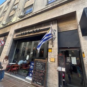 Local Comercial En Venta Con Renta Ciudad Vieja