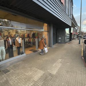 Alquiler Local De 120m2 En Aguada General Flores