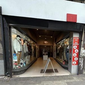 Venta Y Alquiler Local Comercial 196m2 18 De Julio Y Vázquez Centro