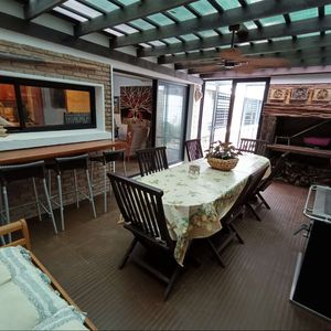 Venta Casa Malvin 4 Dormitorios 2 Baños Garaje X 3
