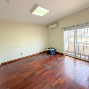 Alquiler Casa De Altos De 4 Dormitorios Y 190m2 En Piedras Blancas