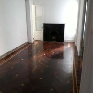 Alquiler Oficina De 330m2 Frente A La Intendencia