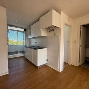 Divino Apartamento Muy Amplio!! " Dormitorios Y Garage