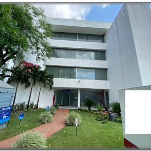 Edificio En Alquiler  