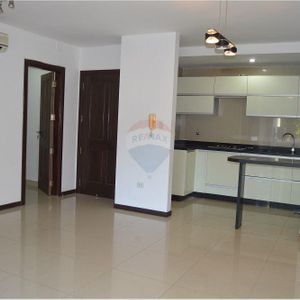 Dpto. En Venta Con Excelente Ubicación, Cond. Jade