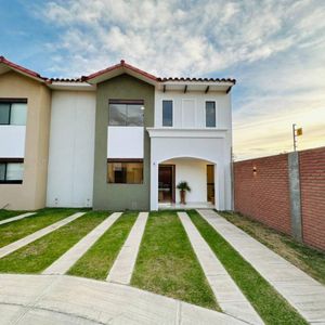 Casa En Venta  T/C Flexible