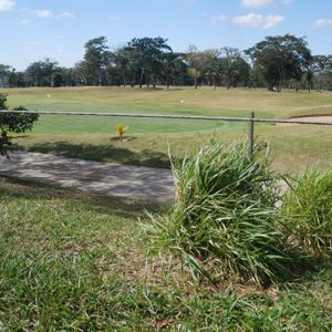 Hermoso Terreno De 975m2 En El Urubo Golf