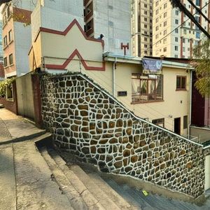 Casa Comercial En Alquiler En Sopocachi 