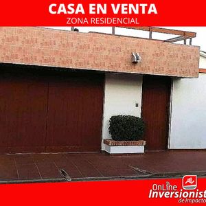 Hermosa Casa En Venta De 3 Dormitorios  Zona Sur 
