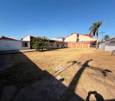 Terreno En Alquiler Sobre La Av. Radial 27, Frente Al Colegio Santa Ana
