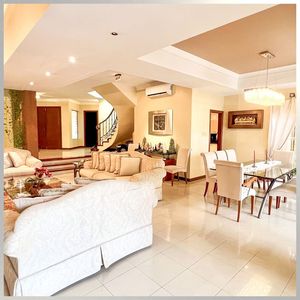 Invierte!! Casa En Venta Av. La Salle Y Equipetrol
