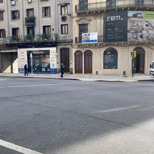 Apartamento En Venta De 4 Dormitorios En Centro