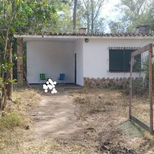 Casa En Venta De 1 Dormitorio C/ Cochera En Parque Del Plata