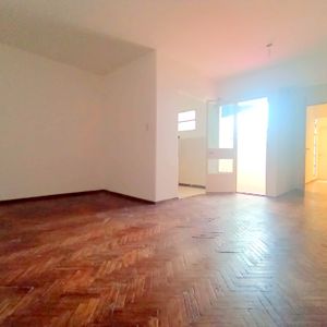Monoambiente Con Patio  En Alquiler - Paso Molinco