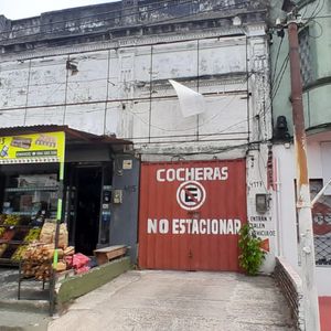 Venta Local Comercial Y Cocheras