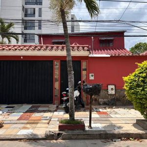 Casa En Venta Zona Norte Entre 3er Y Cuarto Anillo Canal Isuto