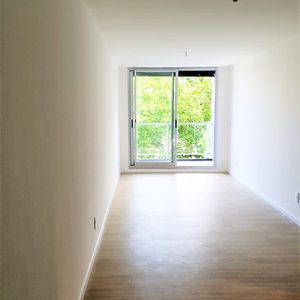 -apartamento De 2 Dormitorio, Balcón, Terraza Lavadero,  Barrio Sur.