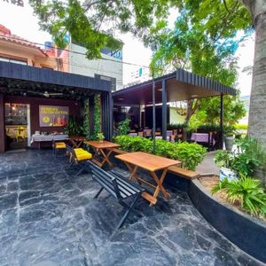 Local Para Cafeteria O Restaurante Gourmet  En Alquiler