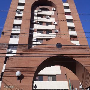 Departamento En Alquiler Zona Sur Entre 1er Y 2do Anillo.