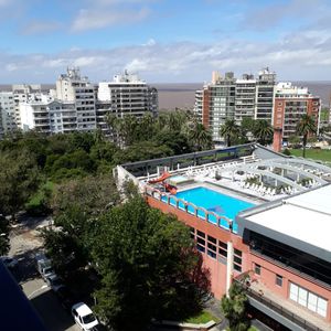 Venta 3 Dormitorios Y Servicio Completo En Villa Biarritz