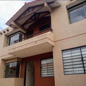 Casa En Alquiler Ideal Para Empresa O Vivienda