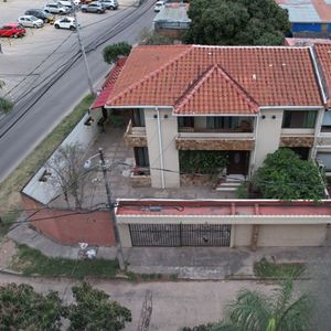 Casa Comercial En Venta Zona Mutualista