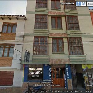 En Venta Casa  En Plena Avenida