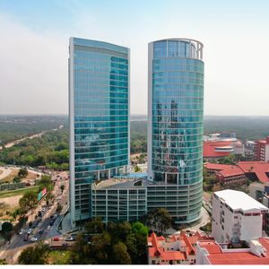 Oficina  De Lujo En La Manzana 40 En Venta!!