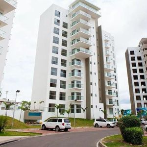 Amplio Y Moderno Duplex En Venta En Zona Norte