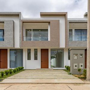 Ultimas Casas Gemelas En Condominio En El Urubo En Venta