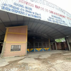 Galpon En  Alquiler En Zona Av. Virgen De Cotoca