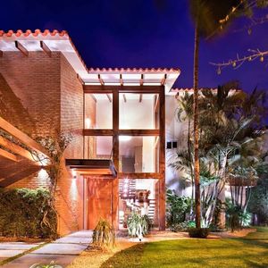 Casa De Lujo En Alquiler – Condominio Parque La Floresta