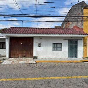 Casa En Venta En Pleno Centro De Santa Cruz