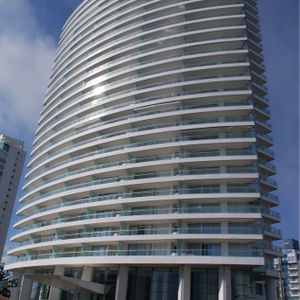 Impresionante Apartamento "season Tower Punta Del Este"