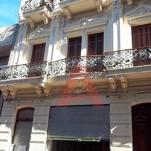 Ciudad Vieja Venta De Local – 180 Mts. Con Renta 