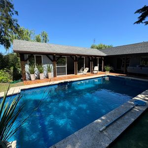 Hermosa Casa Alquiló En La Tahona