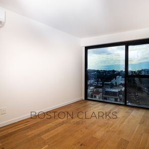 Apartamento En Venta De 1 Dormitorio En Rambla De Malvin