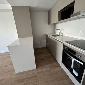Vende Con Renta, Parque Batlle, Mono 44 M2, Terraza, Laundry, Parrillero, Piso 9, Frente !