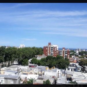 Venta Apartamento Dos Dormitorios Y Cochera !!!! Buceo Sur, Montevideo !!!!