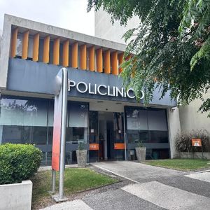 Alquiler De CLínica U Oficina Frente A Wtc