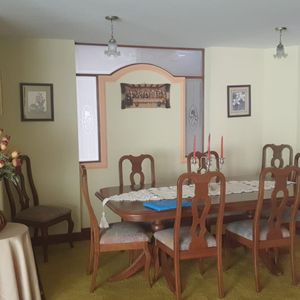 Departamento En Venta De 3 Dormitorios En Achumani 