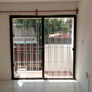 Apartamento 1 Dormitorio En Pocitos (calle Tranquila, Gastos Bajos)