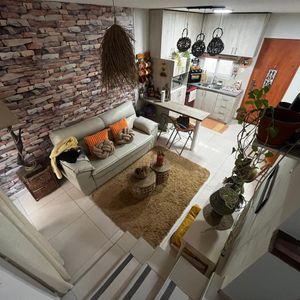 Duplex Amoblado En Venta Avenida Beni Final 