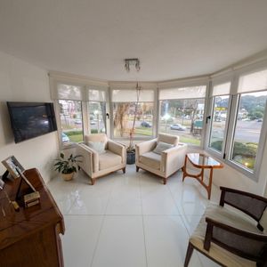 Gran Planta. Apartamento 3 Dormitorios Y Dependencia